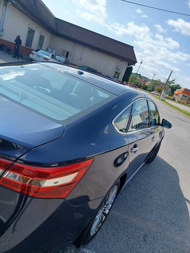 Toyota Avalon