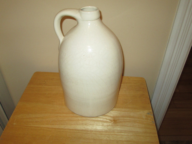 GLAZED JUG in Home Décor & Accents in New Glasgow - Image 2