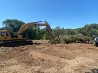  Excavation Company (Landclearing / Driveways/ Demo's 