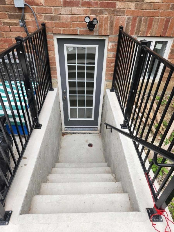 1 Bedroom Legal Basement Apartment for Rent in Mississauga Long Term