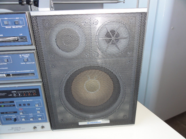 Rare Vintage Pioneer CK-3 boombox in Stereo Systems & Home Theatre in Ottawa - Image 3