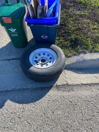 Free trailer tire