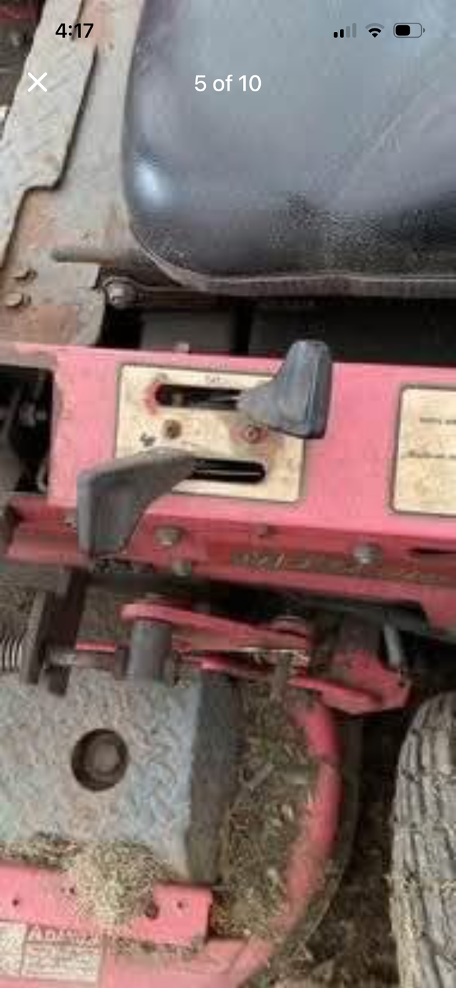 Zero turn 54 deck and 25 Hp in Lawnmowers & Leaf Blowers in Peterborough - Image 6