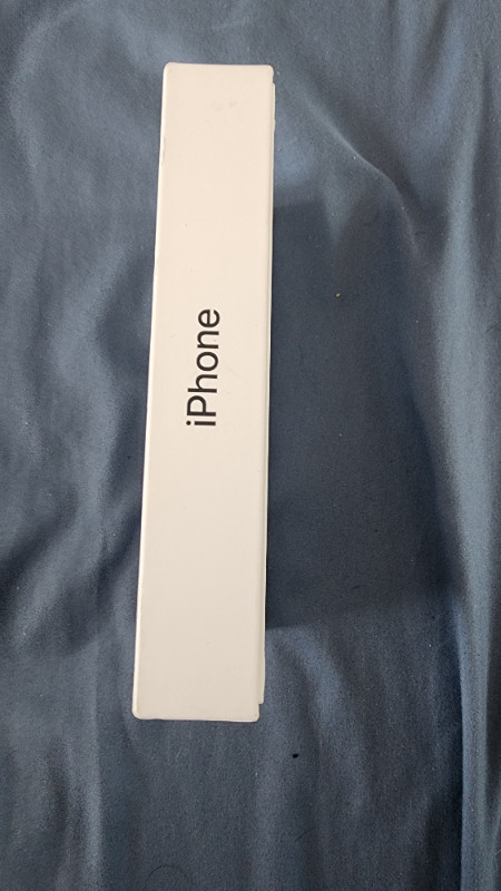 Selling brand new iphone 15 black 128gb in Cell Phones in City of Toronto - Image 3