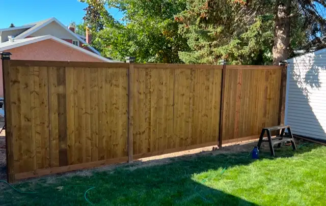 Repair, Repaint, or Build Nice Wood Fences... in Decks & Fences in Medicine Hat - Image 6