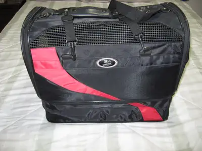 3Q Soft Shell Pet Carrier With 2 Doors. 19"L x 12"W x 11"H ., View more