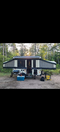 2015 Palomino Bascamp Edition Real-Lite Pop-Up Camper