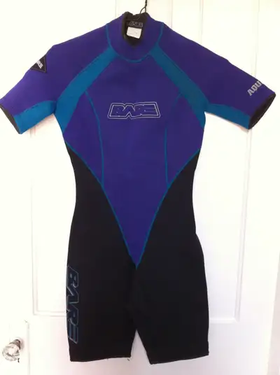 Wet suit-women’s size 10, View more