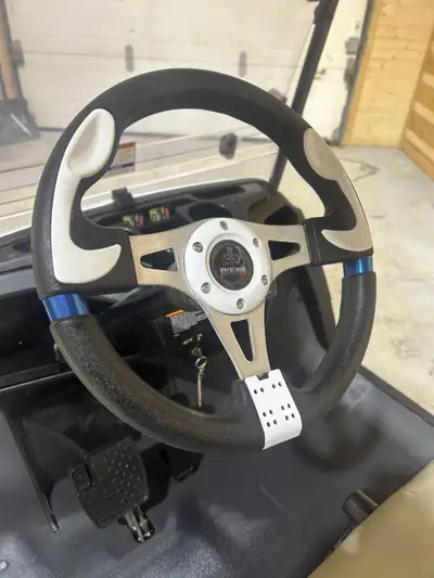 2020 Yamaha Drive2 Gas EFI Golf Cart, View more