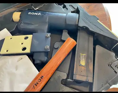 Pneumatic 3-in-1 flooring nailer and stapler RONA Very Good Condition Asking 140 but taking offers