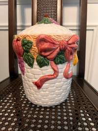 New Ceramic cookie Jar