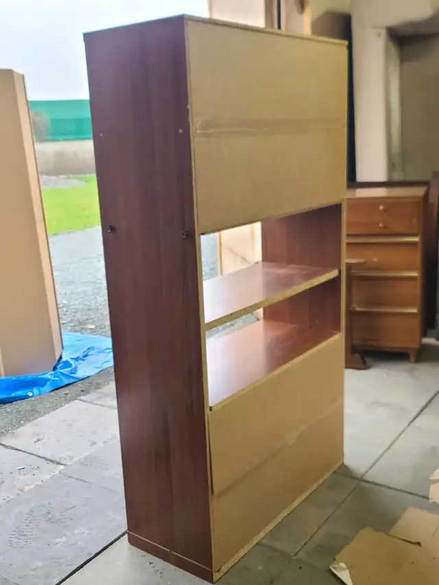 Brown Wooden Bookcase with Cabinet in Bookcases & Shelving Units in Delta/Surrey/Langley - Image 5