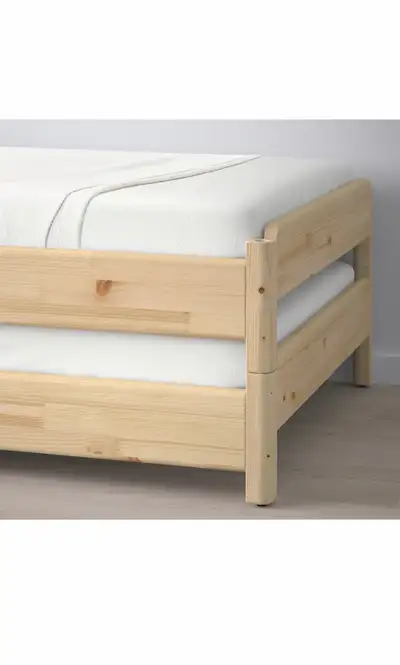 2 bases de lit UTAKER de IKEA, View more