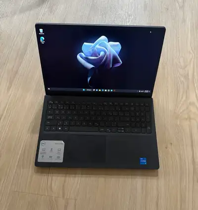 Dell Inspiron 15 3511 Touchscreen Laptop Battery Like New, View more