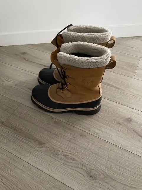 Bottes d'hiver SOREL modèle CARIBOU in Men's Shoes in Québec City - Image 3