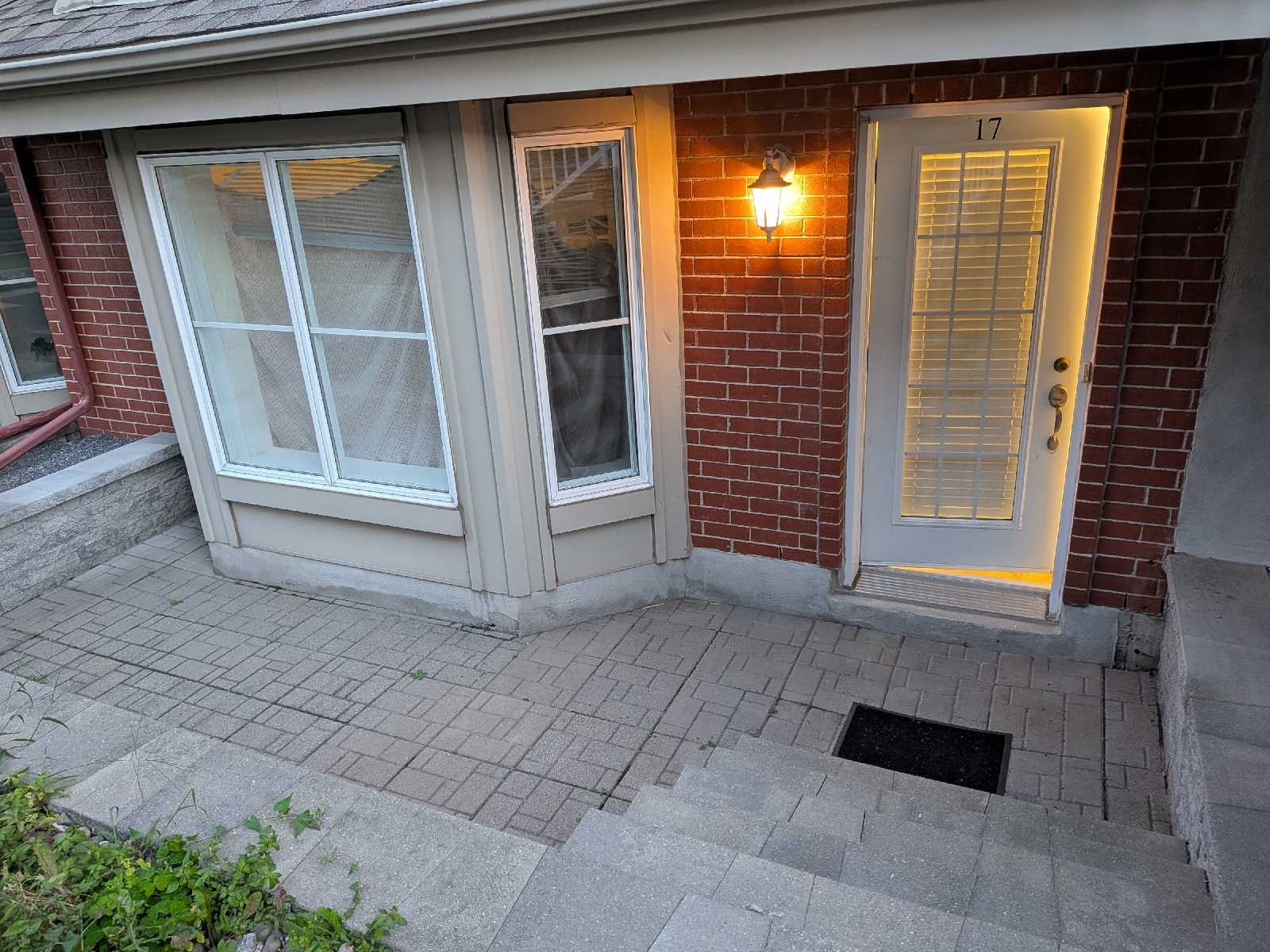 7320 Rue du Chardonneret — photo 1