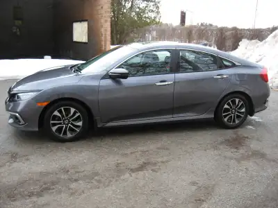 This 2 Owner Car Has All Availible Options, With a Clean Accident Free Car Fax. Detailed Service Rec...