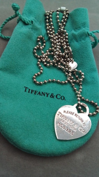 Return To Tiffany & Co. Silver 925 Heart Tag Beaded Necklace