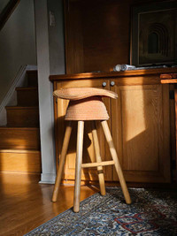 Umbra shift high stool 