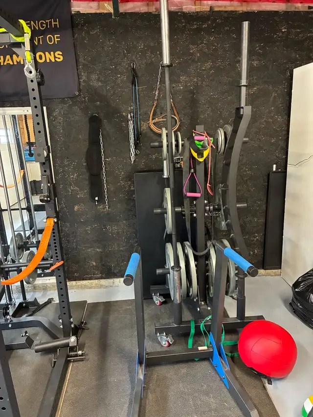 BOS squat rack + equipement505386740000368641