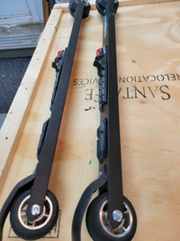 Rundle classic roller skis *like new