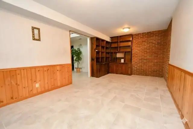 Bright 3-Bedroom Rental – Liftlock/Ashburnham Neighbourhood in Long Term Rentals in Peterborough - Image 9