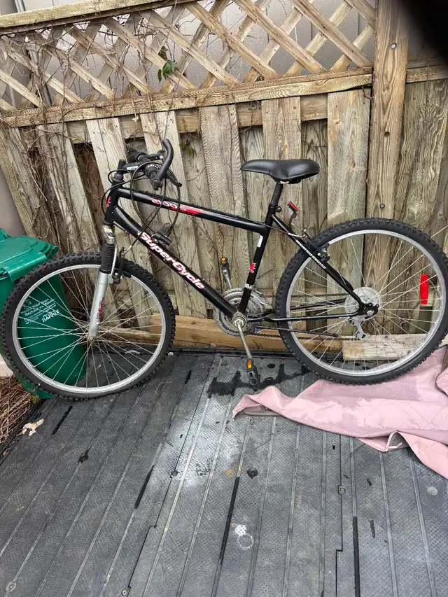 Bike for sale in Road in Barrie - Image 2