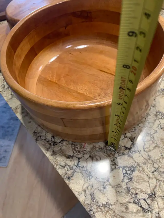 Wooden salad bowl set in Kitchen & Dining Wares in Ottawa - Image 6