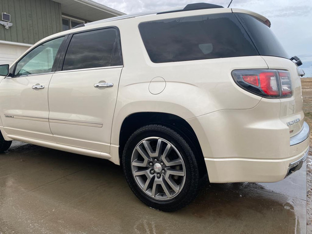 2014 GMC Acadia Denali  in Cars & Trucks in Medicine Hat - Image 3