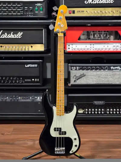 Fender American Professional II Precision (Échange Possible), View more