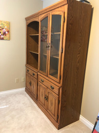Solid wood bookcase 