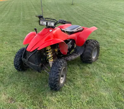 2001 polaris scrambler 500 details quad starts easily and has electric start and automatic transmiss...
