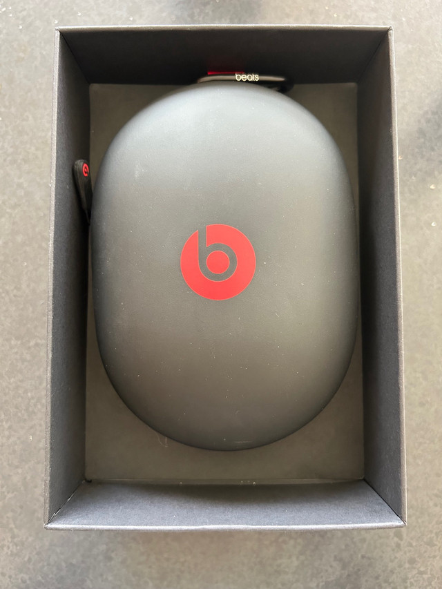 New in Box Beats By Dre Studio 3 Wireless Over Ear Headphones in Headphones in Calgary - Image 2