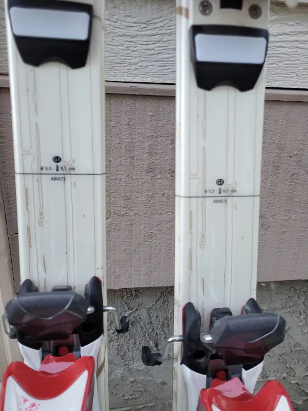 Rossignol Passion LTD Downhill Skis 146 cm / Rossignol bindings in Ski in Calgary - Image 6