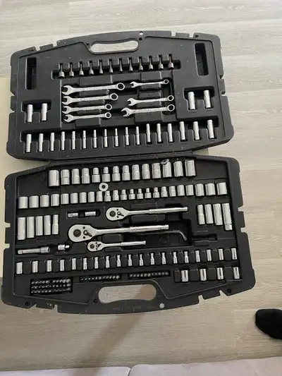 Stanley 183 Piece Black Chrome Socket Set Professional Grade. In good condition.