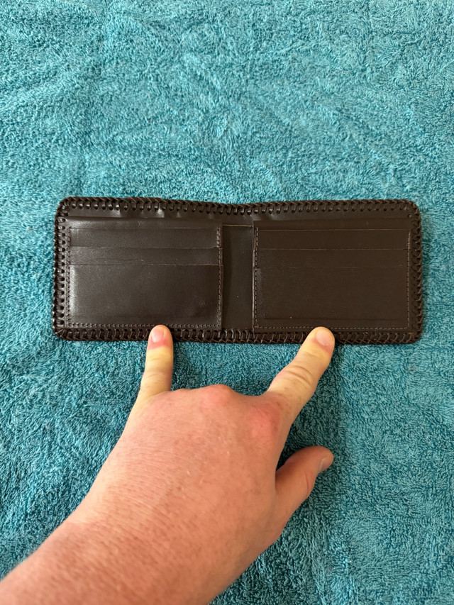 PORTEFEUILLE CUIR PÊCHEUR FISHERMAN LEATHER WALLET dans Hommes  à Ville de Montréal - Image 2