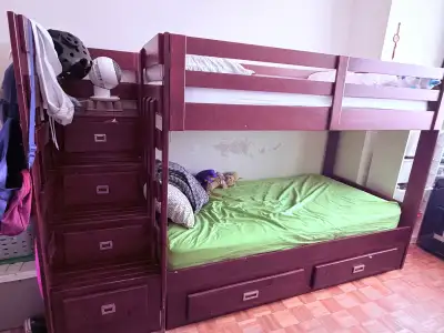 Lit superposé en bois avec rangements, View more