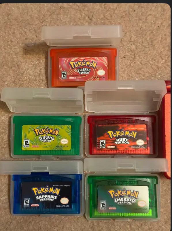 Gameboy Advance SP with 5 Games in Older Generation in Calgary - Image 2