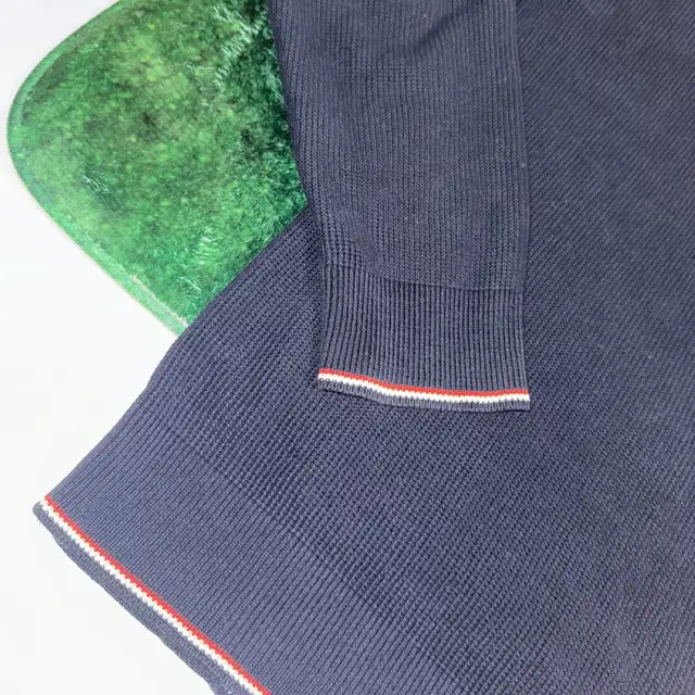 Moncler Sweater  in Men's in Mississauga / Peel Region - Image 6