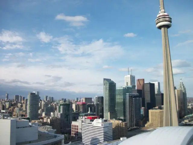 LIVE IN THE SKY - 2ND HIGHEST UNIT - 35 MARINER - MAY 1