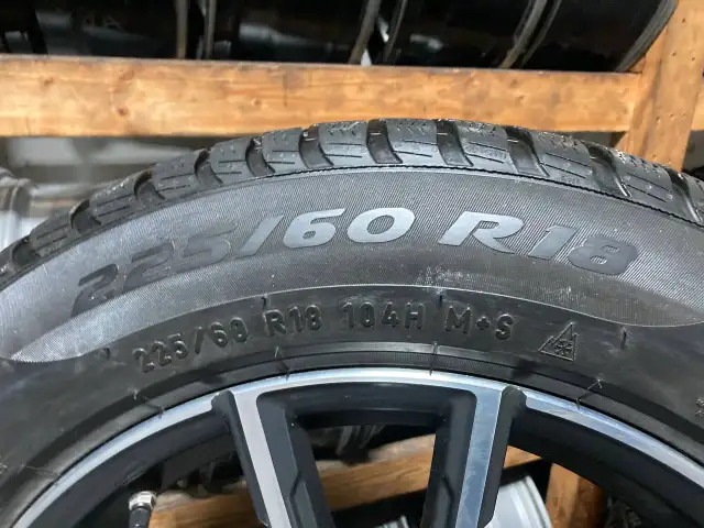 225/60R18 BMW X3 OEM USED RUNFLAT WINTER WHEELS 5x112 PIRELLI85% in Tires & Rims in City of Toronto - Image 6