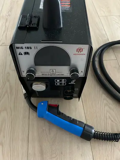 brand new Comes with wire