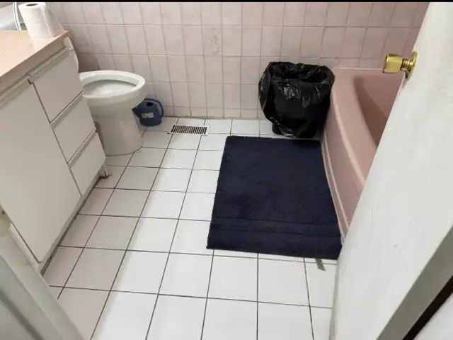 room for rent . private room and  sharing  room in Room Rentals & Roommates in Mississauga / Peel Region - Image 4