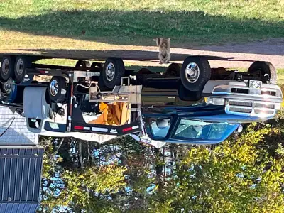 Lots tire kickers everyone wants25000 truck for 6500 4x4 diesel Cummins aluminum Flatdeck trailer ne...