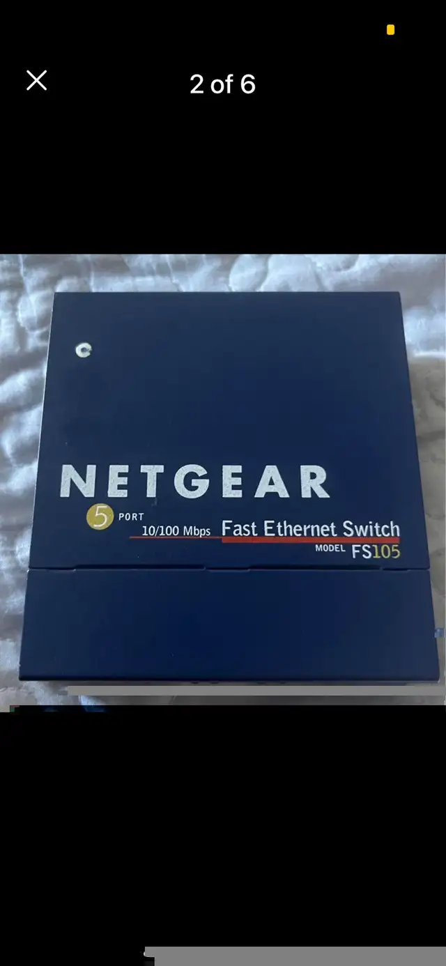 Netgear FS105 — 5 Port 10/100 Fast Ethernet  Switch Model: FS105 in Networking in City of Toronto - Image 3