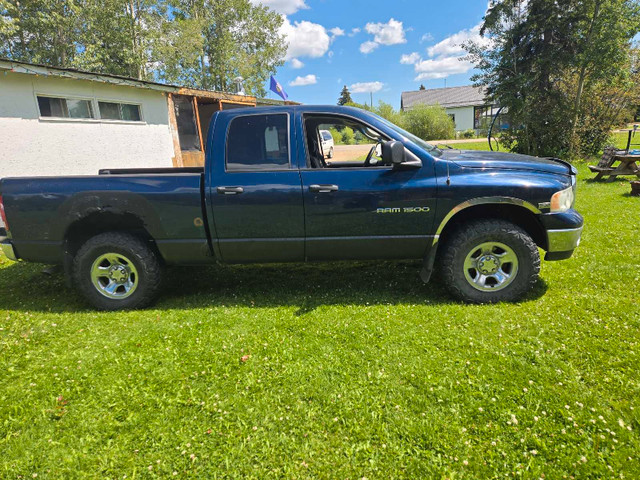 04 dodge ram 1500 slt in Cars & Trucks in Edmonton