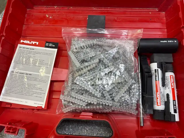 Hilti GX120 Gas Powered Actuated Fastener Gun in Power Tools in Oshawa / Durham Region - Image 6