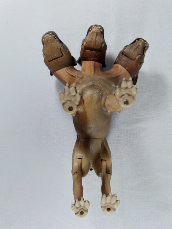 Vintage Harry Potter FLUFFY The 3 Headed Dog in Arts & Collectibles in Moncton - Image 7