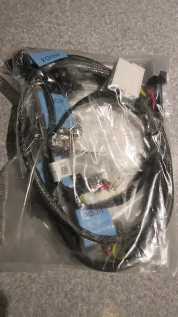 Dell T430 PowerEdge Server RAID Controller Cable, View more