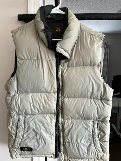 G.H. Bass & Co Men's Puffer Vest, View more